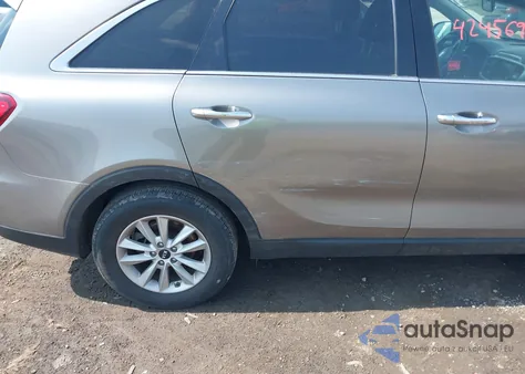 2019 Kia Sorento 2.4L Lx из США, поврежденный, VIN 5XYPG4A38KG513195